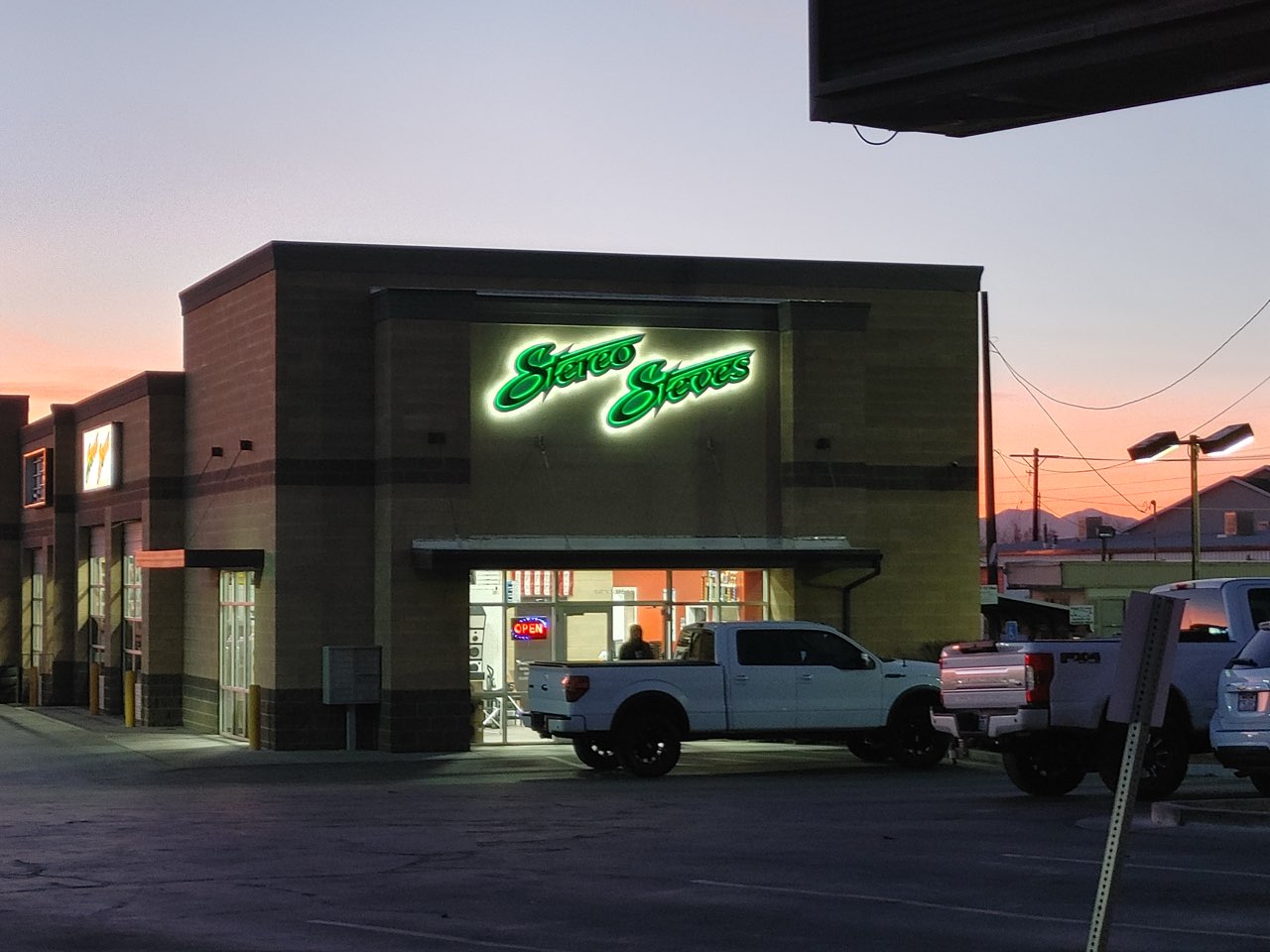 Bronco Dash Speaker Pod with Grill